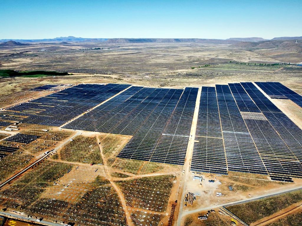Mooiplaats solar PV project: Aerial view of completed single axis tracker arrays at the Mooiplaats solar PV plant in the Northern Cape